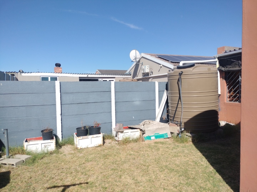  Bedroom Property for Sale in Silwood Heights Western Cape